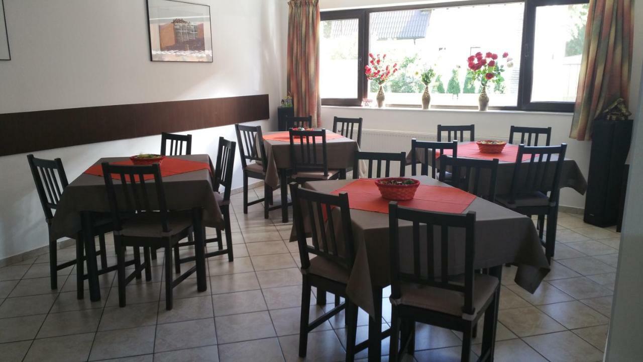 Rosenville Rîşnov Exteriér fotografie