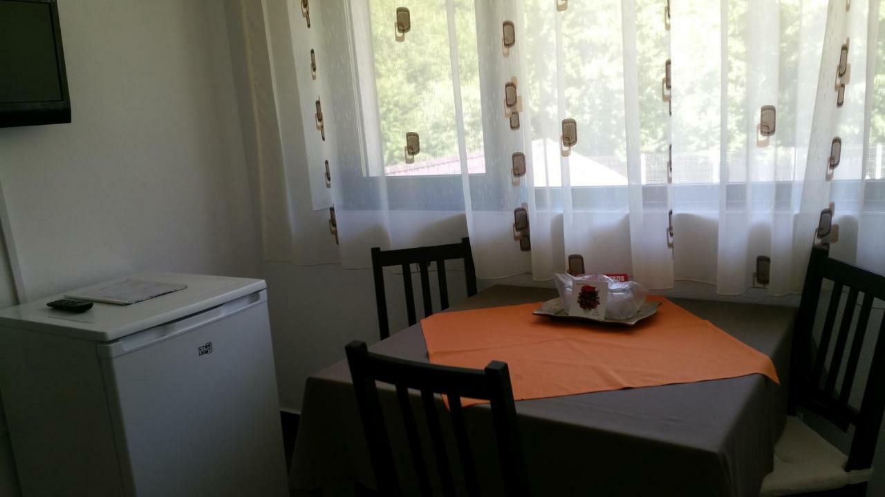 Rosenville Rîşnov Exteriér fotografie